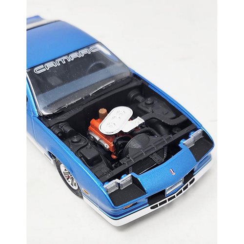 1982 Camaro Z-28 1:32 Scale Plastic Model Kit