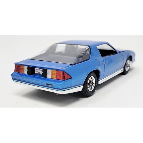 1982 Camaro Z-28 1:32 Scale Plastic Model Kit